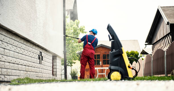Best Patio and Deck Pressure Washing  in De Pere, WI